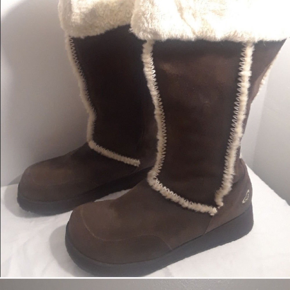 Roxy Boots  SIZE  # 9
